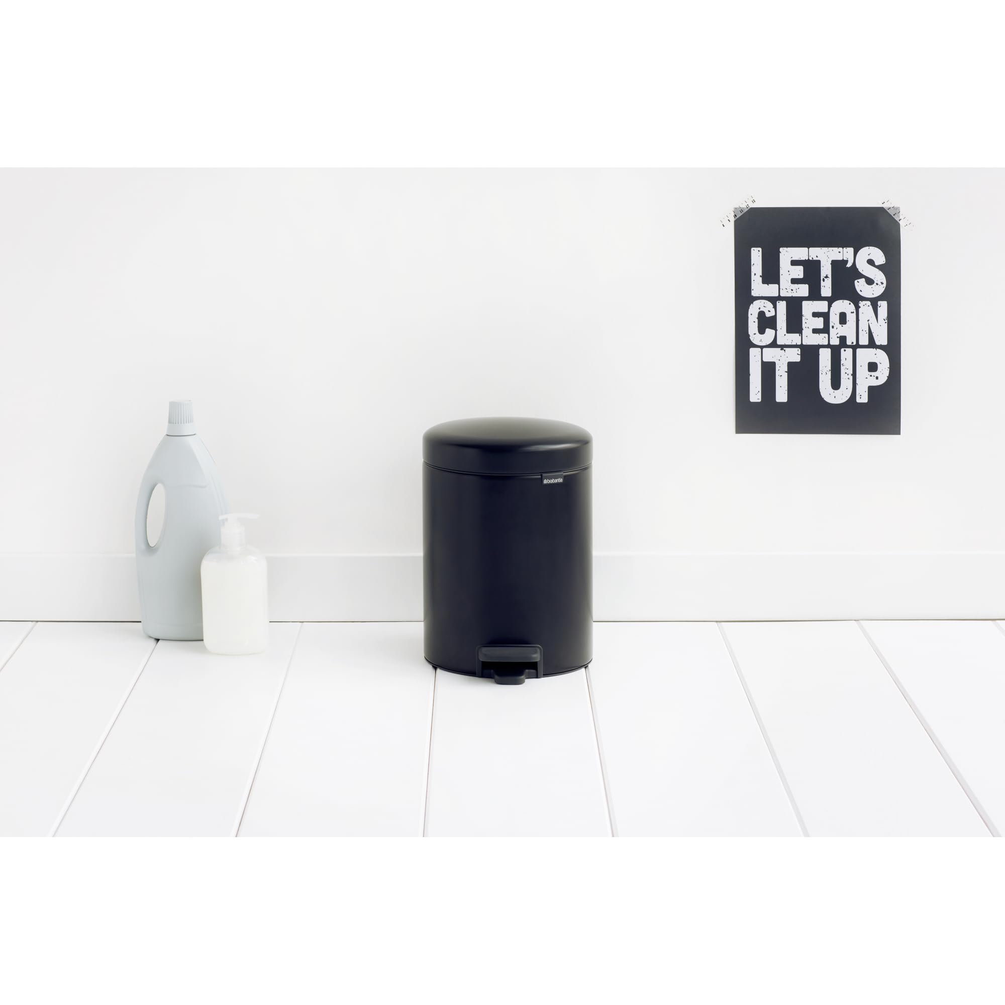 brabantia-newicon-pattumiera-a-pedale-5-litri-secchio-interno-in-plastica-nero-o image 5