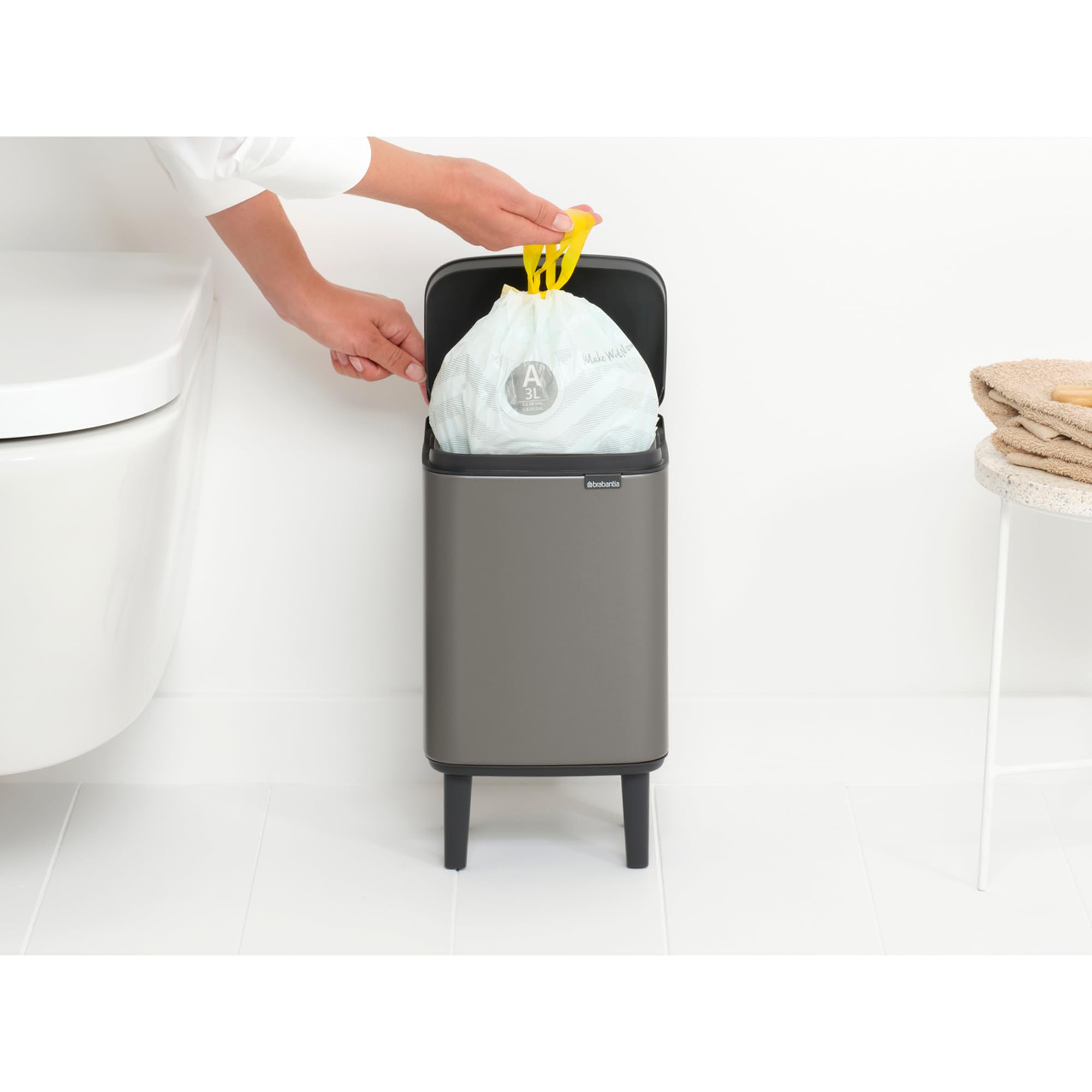 brabantia-bo-waste-bin-hi-pattumiera-4l-con-coperchio-a-chiusura-ammortizzata-se image 5