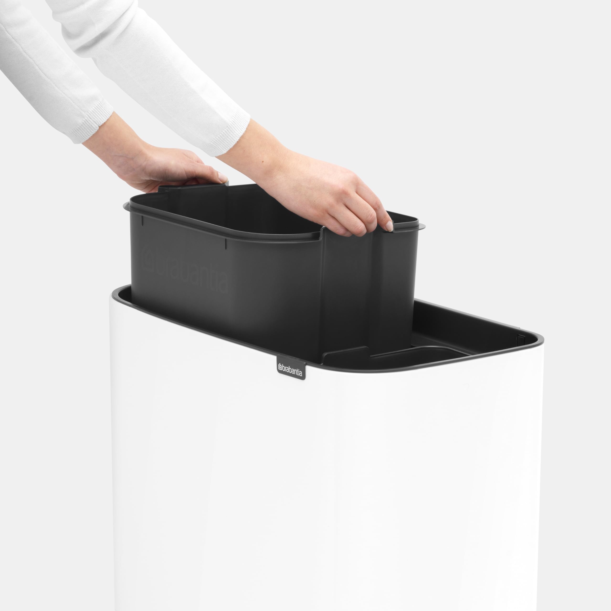 brabantia-bo-touch-bin-pattumiera-differenziata-11-23-litri-metallo-bianco-2-sec image 6