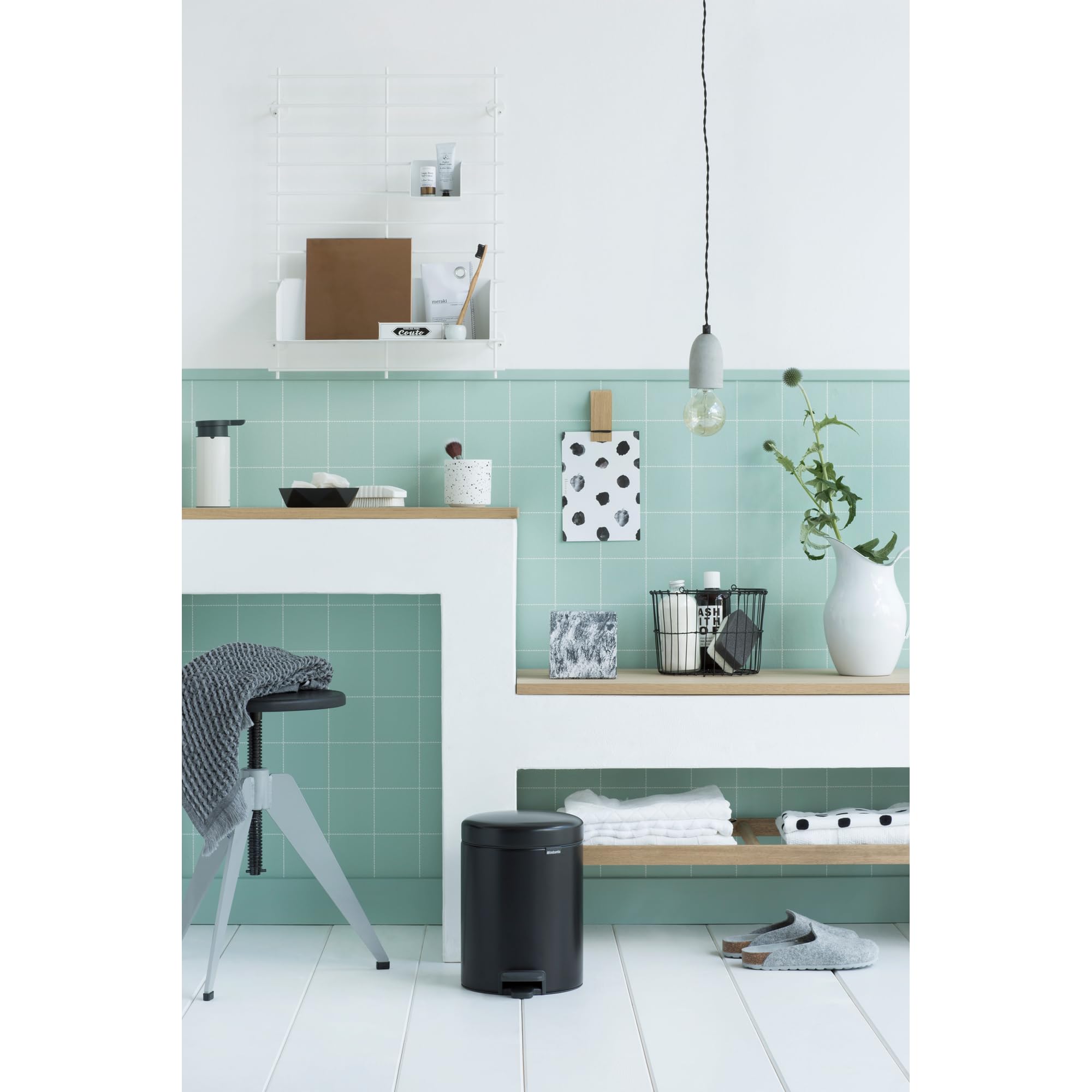 brabantia-newicon-pattumiera-a-pedale-5-litri-secchio-interno-in-plastica-nero-o image 6