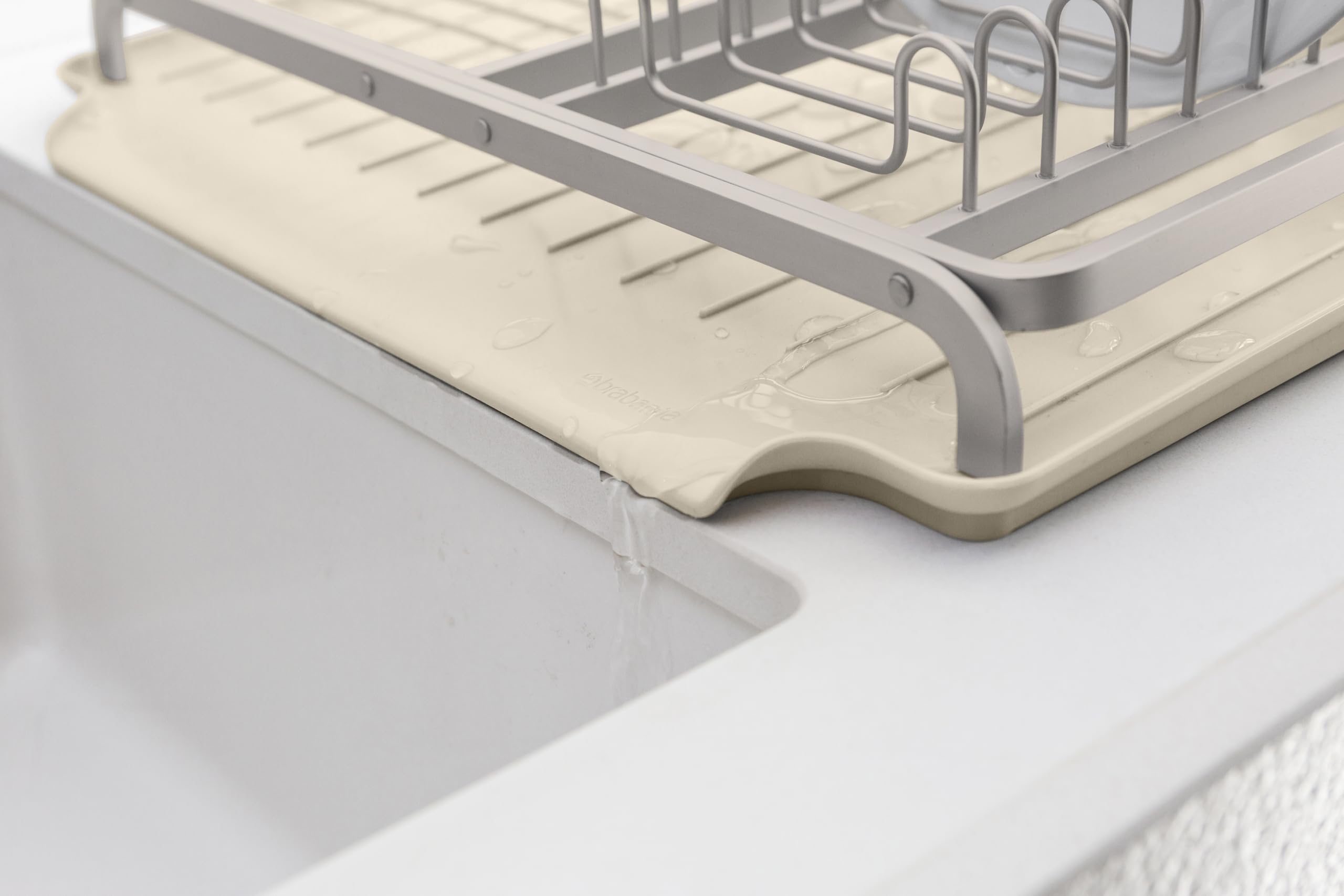 brabantia-sinkside-scolapiatti-da-lavello-in-alluminio-con-cestello-portaposate- image 5