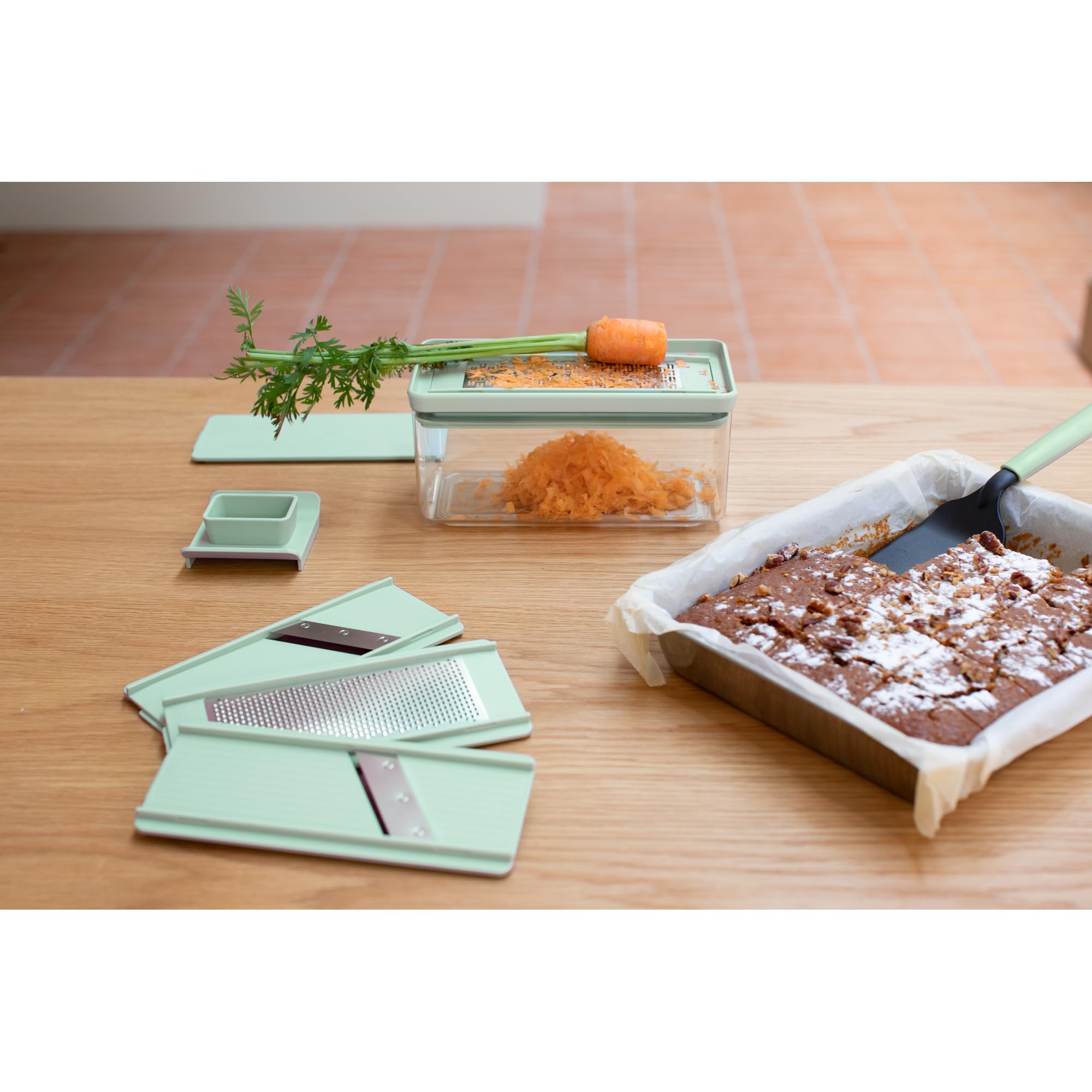 brabantia-tasty-set-affettatrice-e-grattugia-4-in-1-con-2-lame-e-2-grattugie-in- image 7