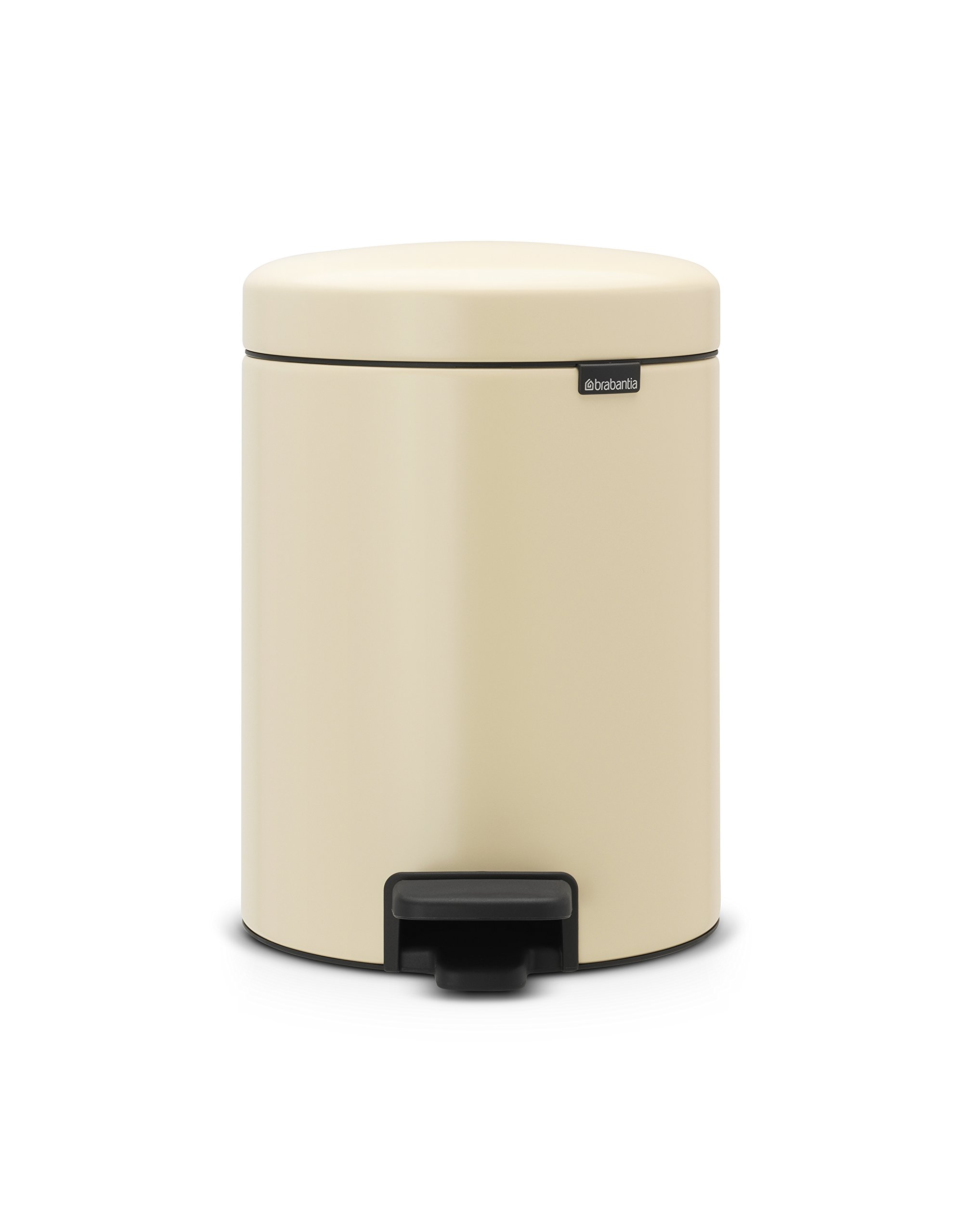 brabantia-newicon-pattumiera-a-pedale-5-l-almond-secchio-interno-in-plastica-rim image 1