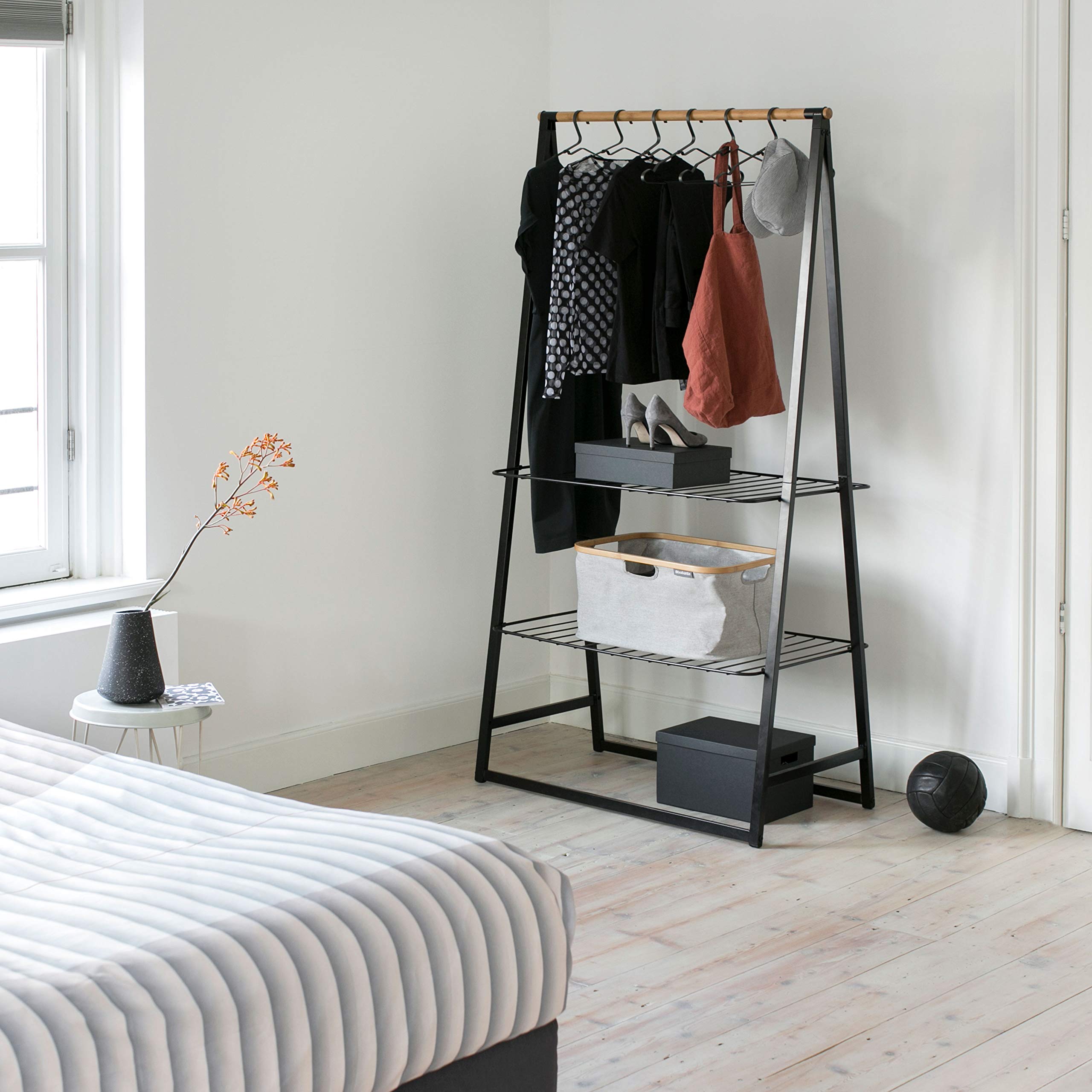brabantia-organizer-appendiabiti-linn-nero-grande-barre-in-bamb-fino-a-28-capi-c image 5