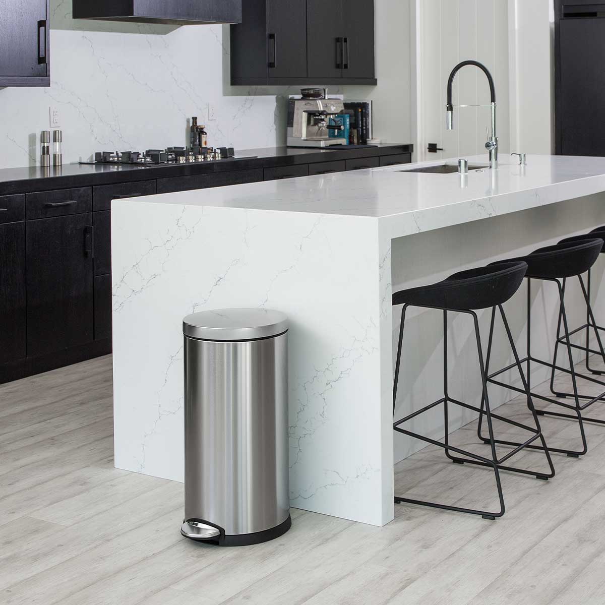 simplehuman-35l-round-step-can-cestello-a-pedale-rotondo-35-litri-con-lid-shox-c image 4